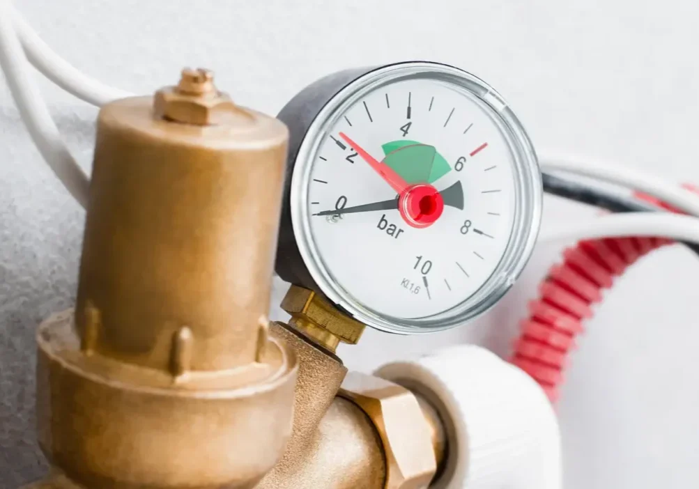 How to adjust pressure reducing valve: brass water pressure reducer with gauge